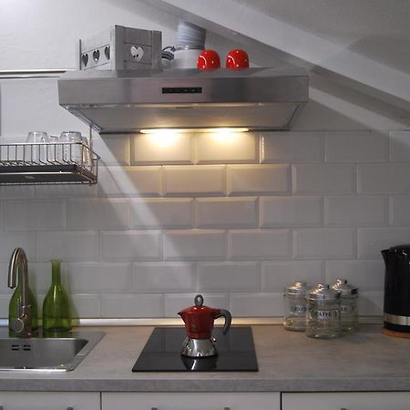 2-Tourist House Bologna-Altavista - Self Check-In Apartment Exterior photo